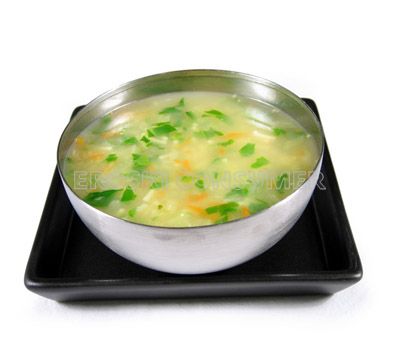 Sopa de pollo con verduras y fideos | Consumer