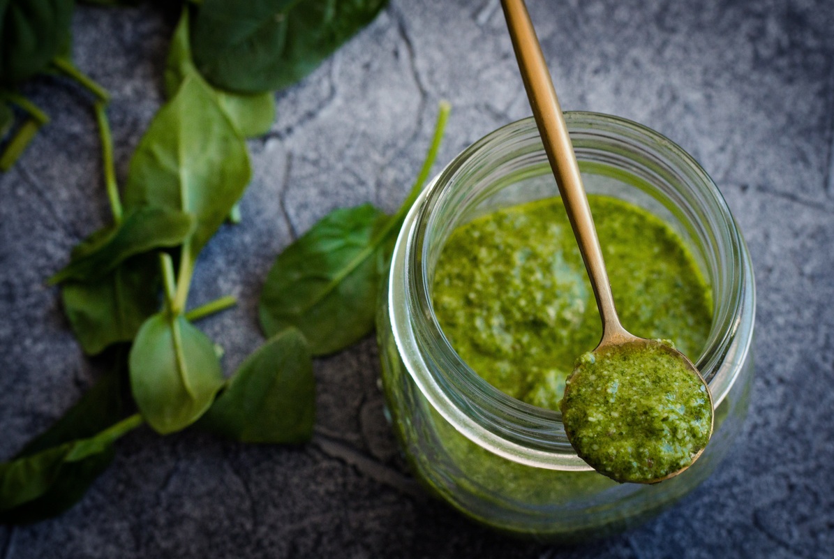 Salsa pesto casera