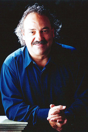 Ángel Juárez, presidente de la Red Internacional de Escritores por la ...