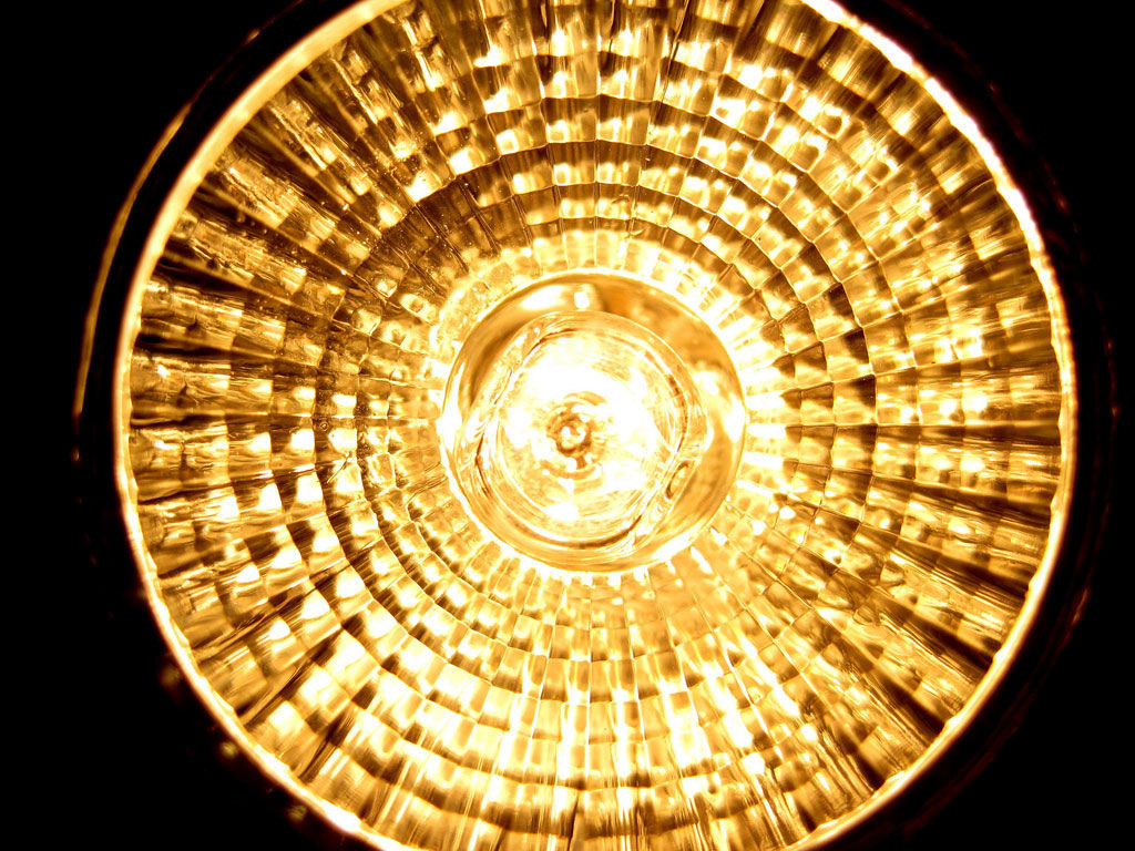 Consejos para la colocación de lámparas halógenas Consumer