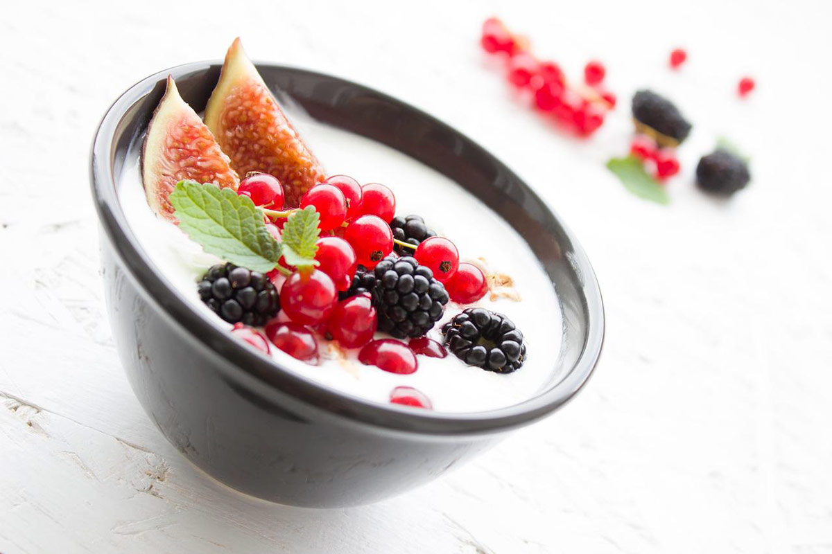 Cómo hacer yogur casero frutas | Consumer