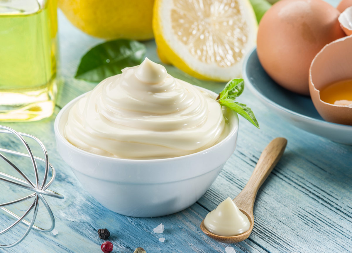 Cómo hacer mayonesa casera: la receta para que no se corte y dure más tiempo