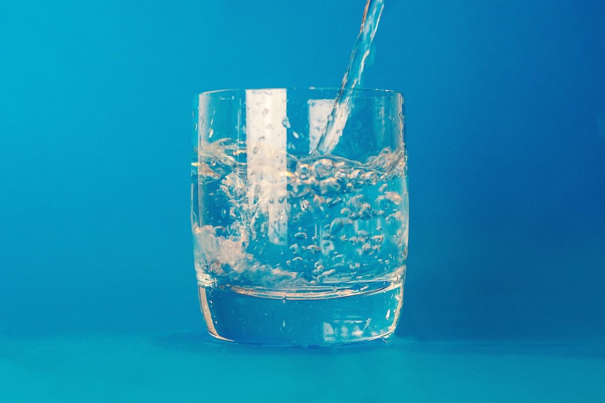 agua buena para los dientes