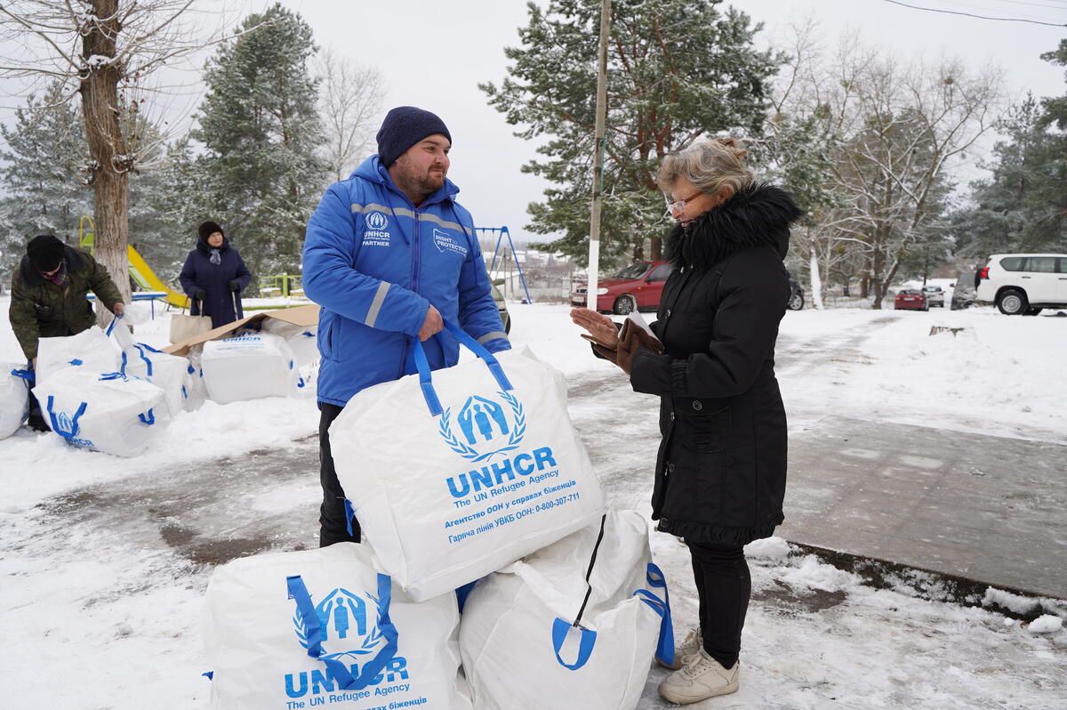 distribución de kits térmicos en Kiev