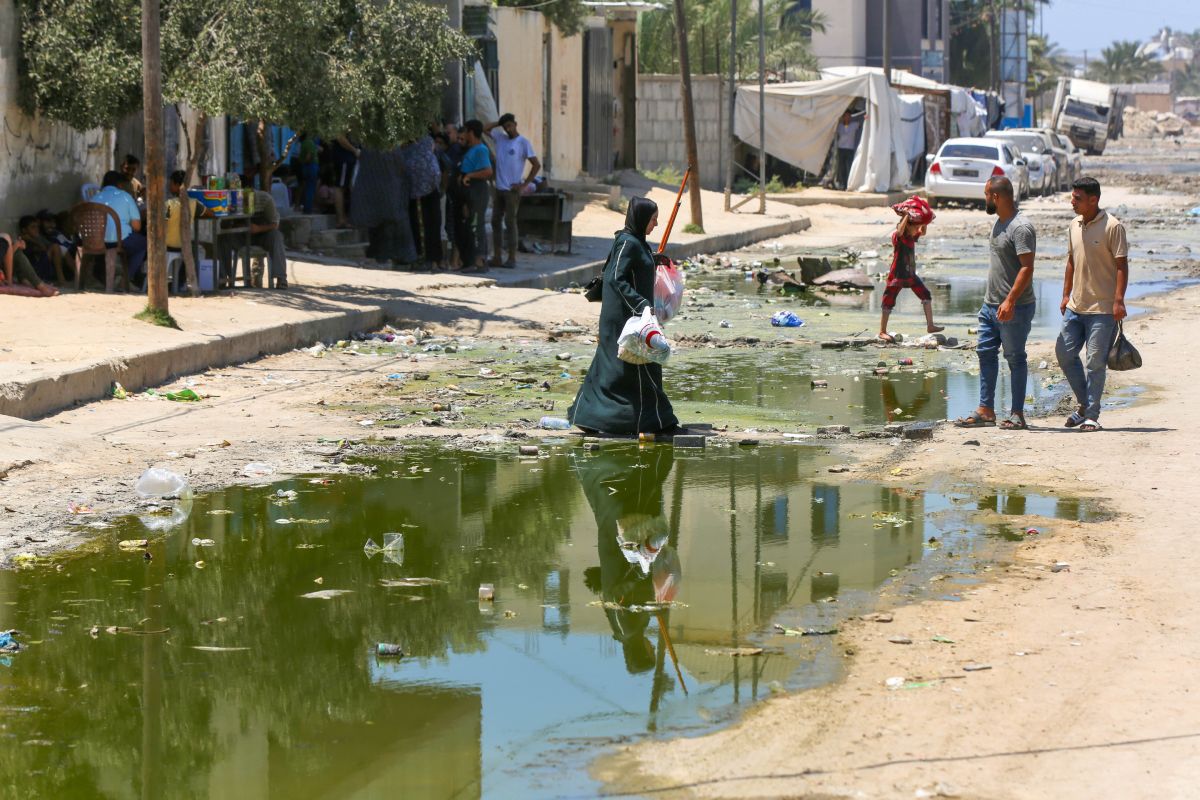 contaminación y falta de ayuda humanitaria en Gaza