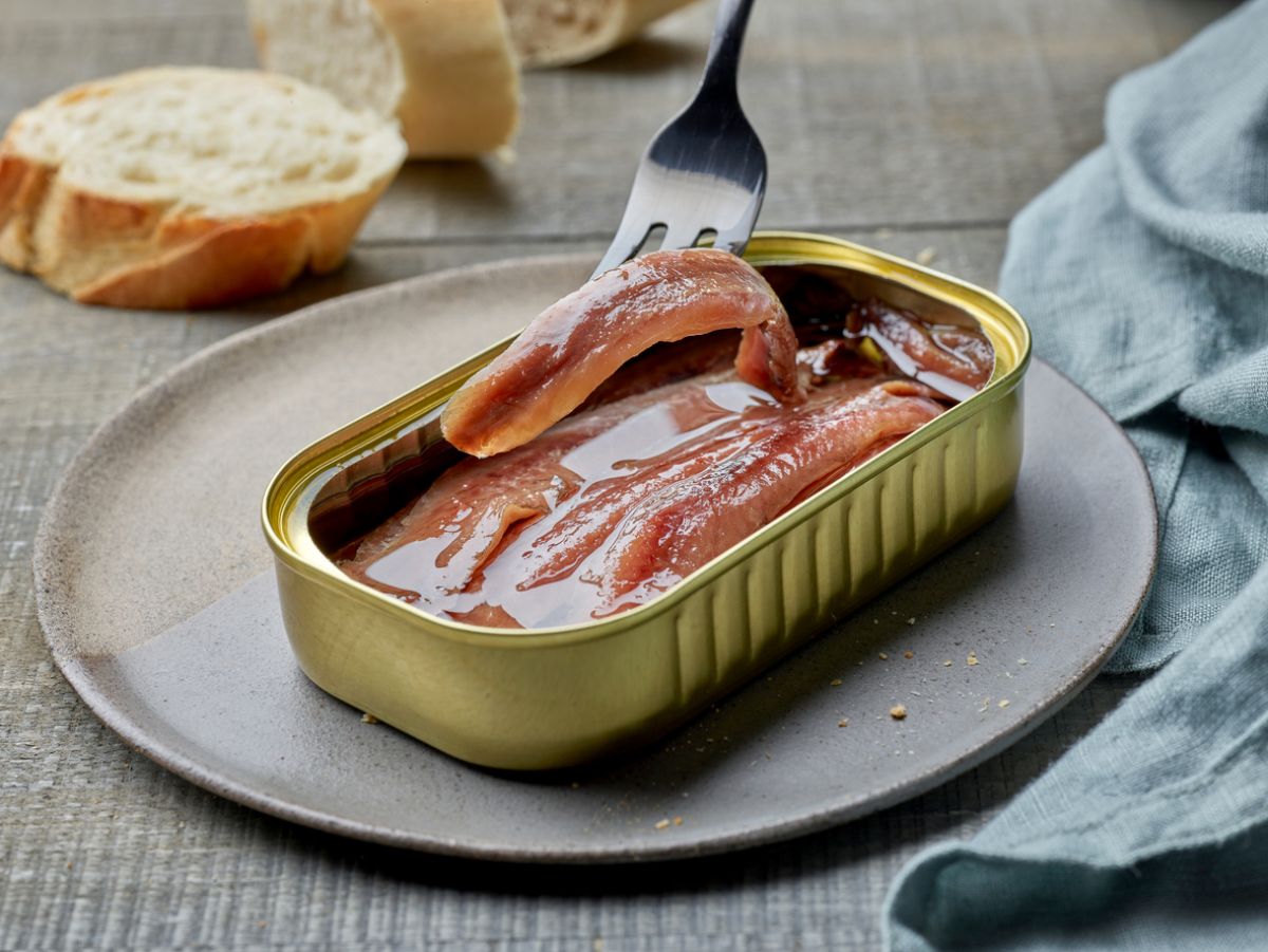 cinco-recetas-con-una-lata-de-anchoas-consumer