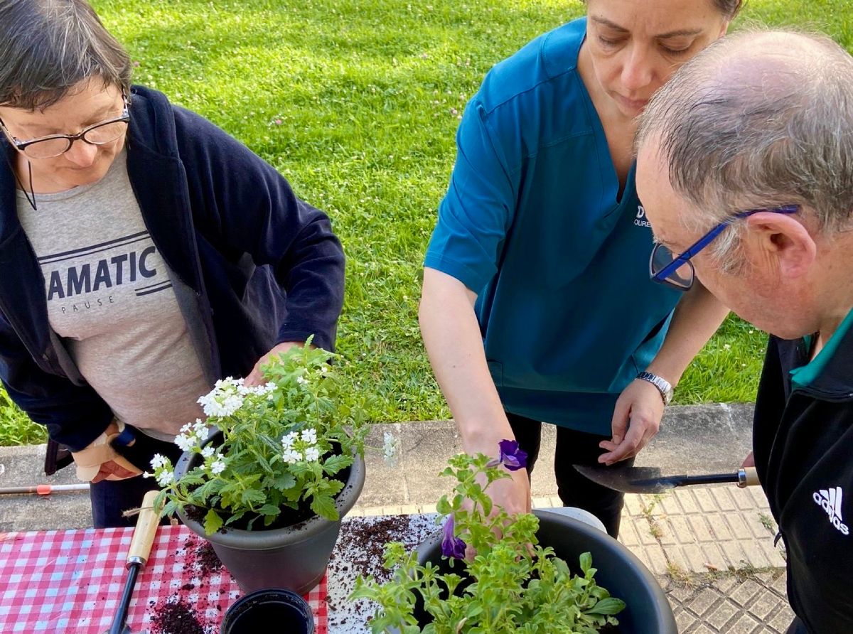 retos y apoyo para personas con DCA