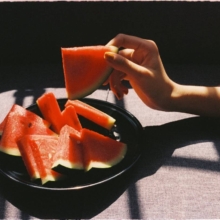 fruta con agua para el calor