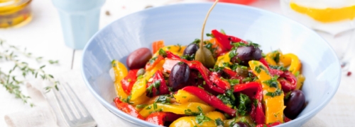 ensalada de pimientos y aceitunas