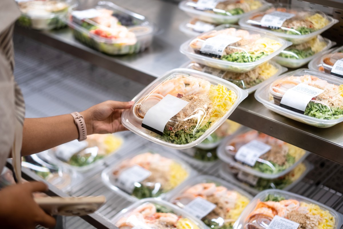 envasar comida con plástico reciclado