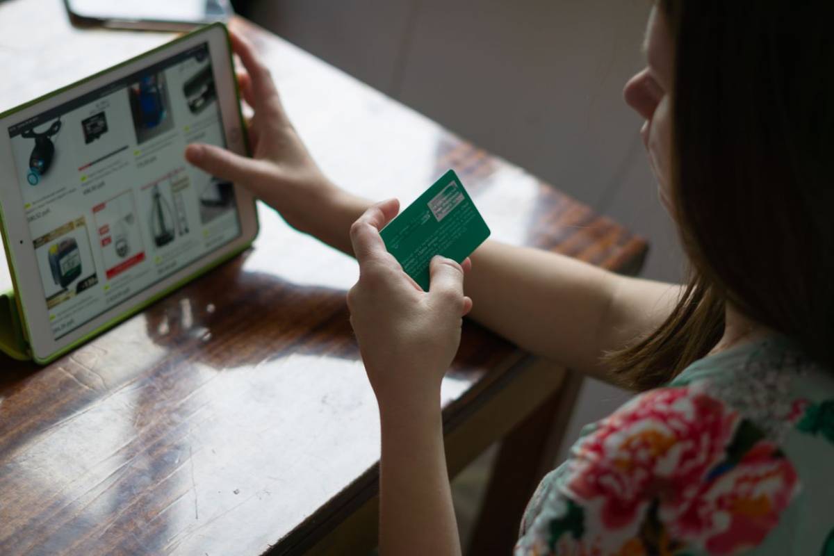 compras con tarjeta en tableta