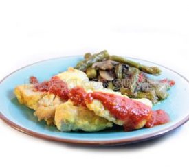 Lomo de atún sobre salteado de verduras y salsa agridulce