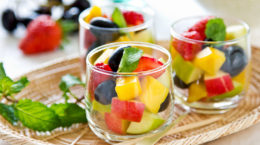 Img frutas con vitaminas hd