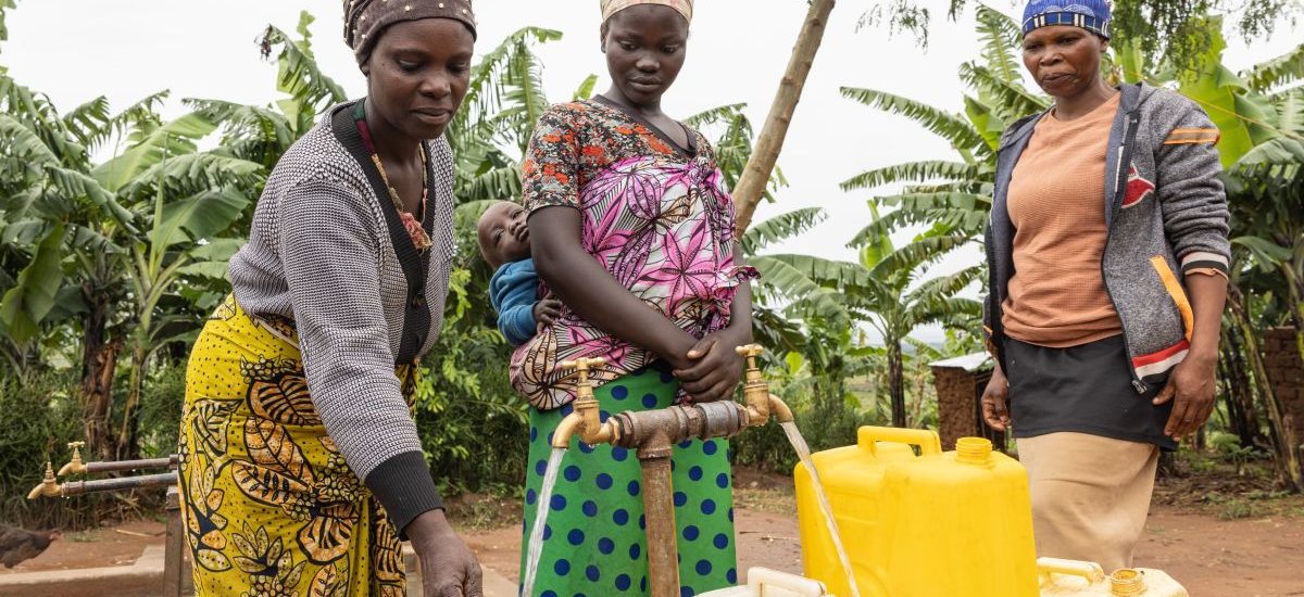 punto de agua potable en Nakivale Uganda