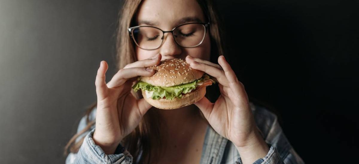 adolescentes comida insana