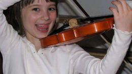 Img nina violin