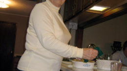 Img abuela cocinando