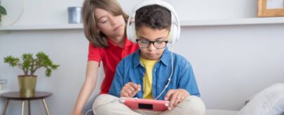 cascos oídos niños