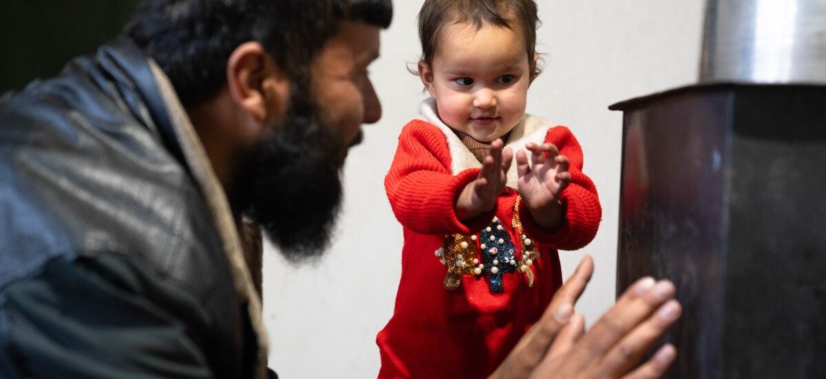 frio-extremo-acnur-solidaridad campaña para combatir el frío extremo ACNUR