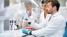 ayudas AECC para la investigación en cáncer