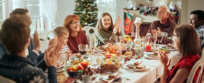 reunión familiar en navidad