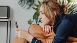 adicción a vídeos en redes sociales