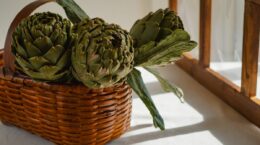 comer alcachofa altera el sabor de otros alimentos