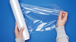 plastic eating moda viral qué es