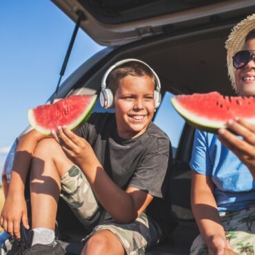 comer saludable en un viaje en coche