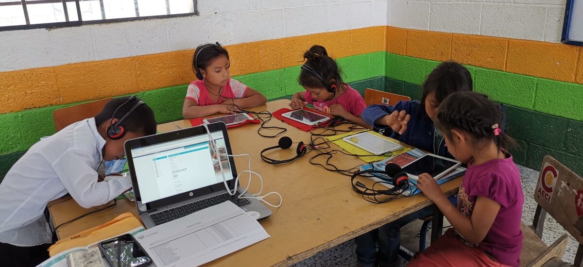 reducir la brecha digital en Latinoamérica