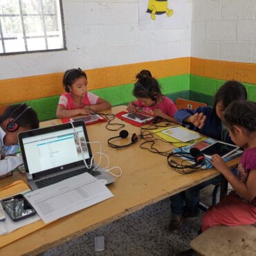 reducir la brecha digital en Latinoamérica
