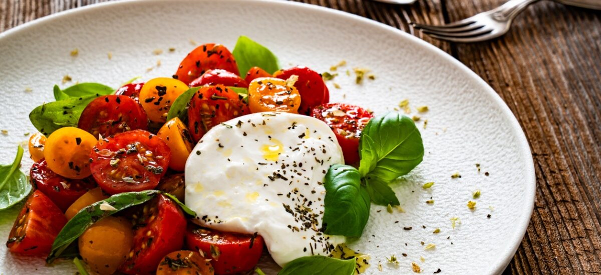 ensalada-tomate-refrescante ensaladas de tomate refrescantes