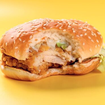 regla tres bocados burger