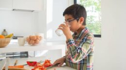 agua para hidratarse