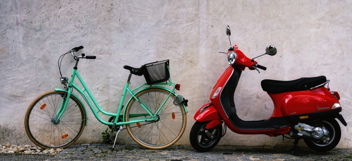 ciclomotor-bicicleta-normas-trafico normas de trafico en españa