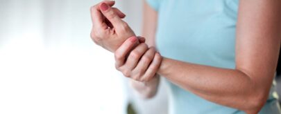 cómo afecta la artritis reumatoide a las articulaciones