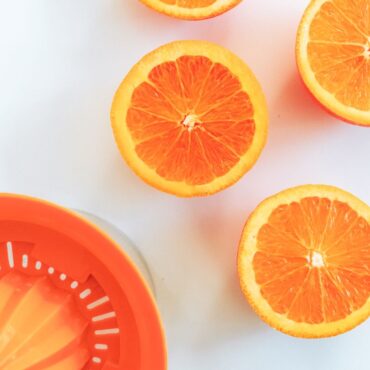 es saludable el zumo de naranja