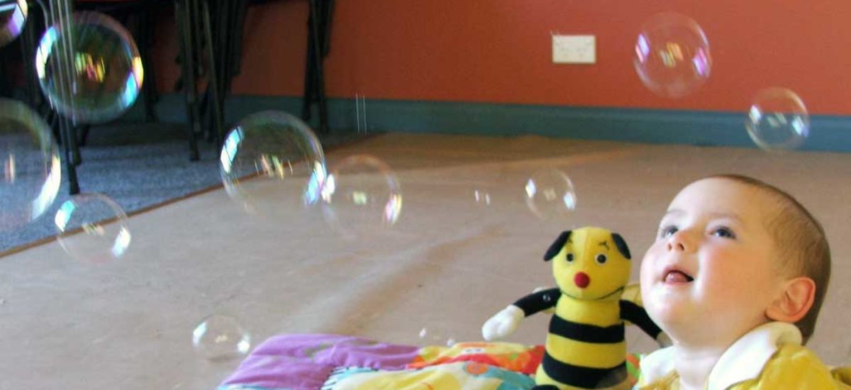 img_bebe-pompas Img bebe pompas