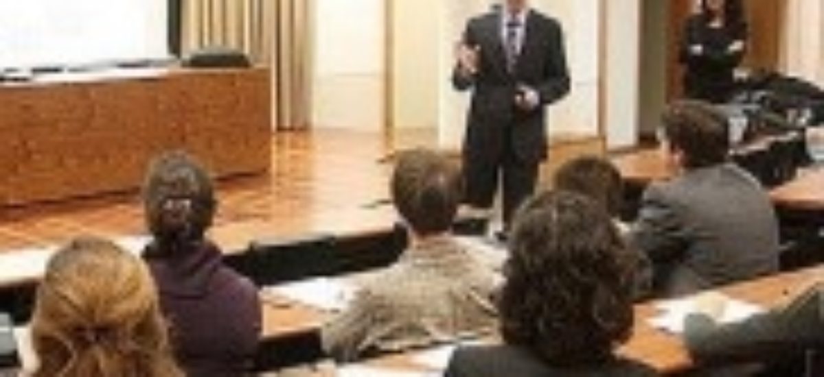 img_master.universidad.mayores.list_ Img master universidad mayores list