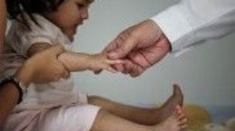 Img vacunas infantiles calendario beneficios enfermedades salud ninos bebes listado