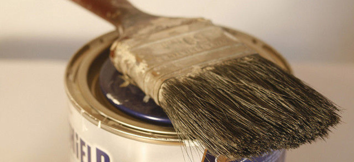 img_brocha-barniz Img brocha barniz