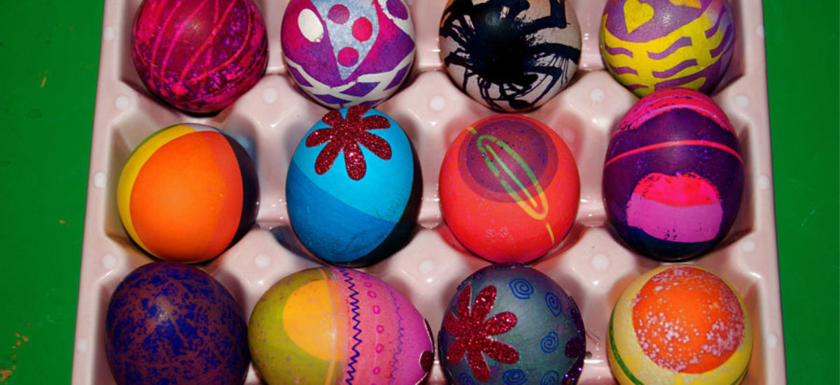 Decorar huevos Pascua los niños Consumer