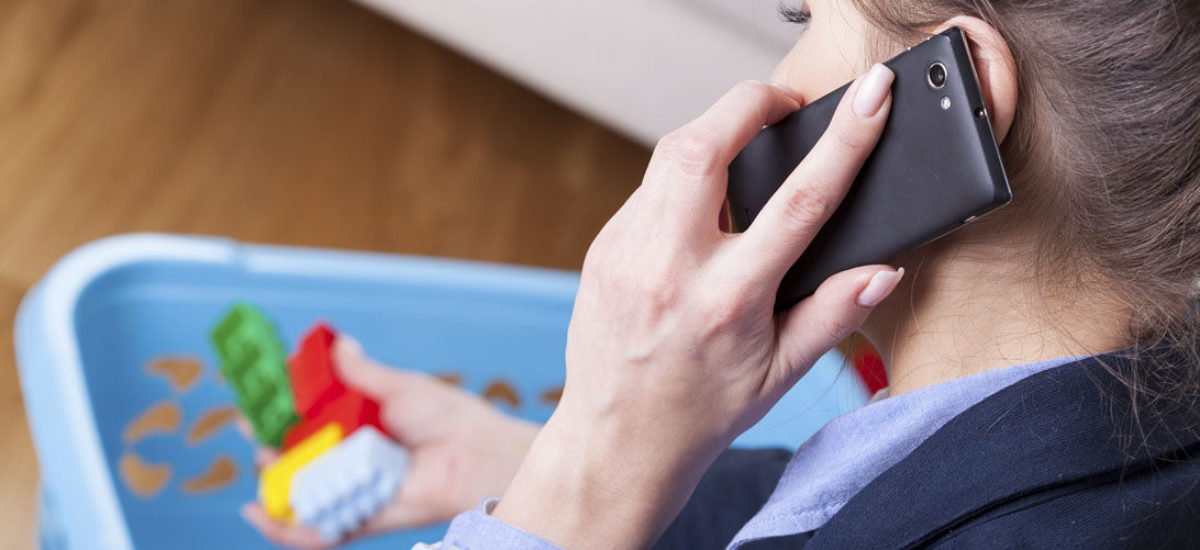 img_madres-trabajan-fuera-hd Img madres trabajan fuera hd