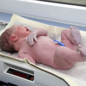 Bajo Peso Del Bebe Al Nacer Que Riesgos Implica Consumer