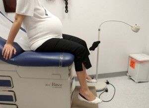 Img embarazada consulta medico vacuna gripe art