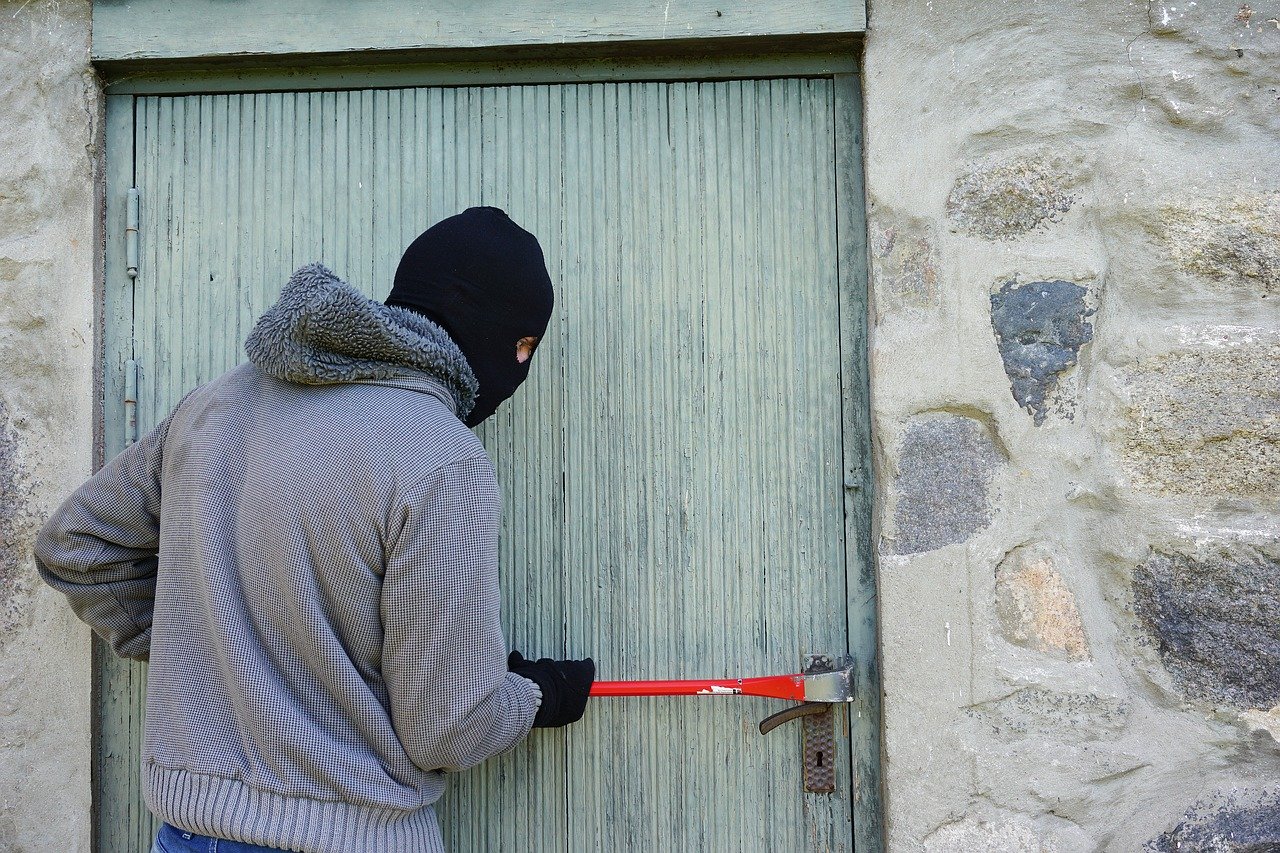 3 medidas para proteger nuestra casa en venta de okupas y ladrones