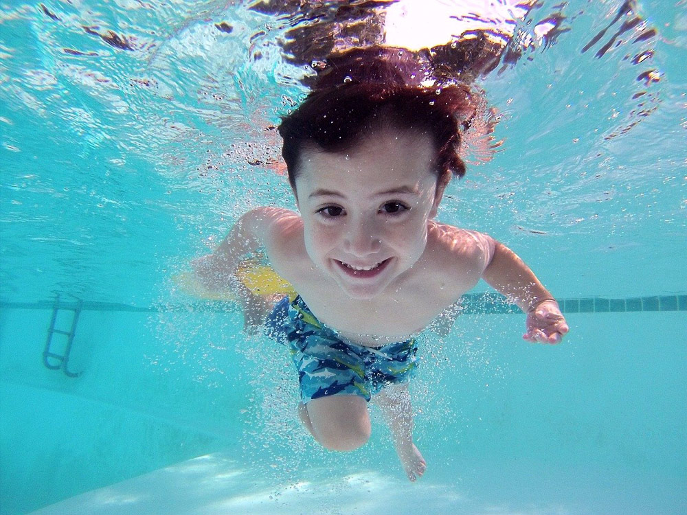 piscinas cloro salud niños